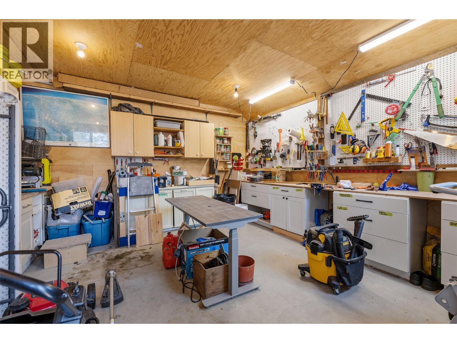 11311 Okanagan Centre Road W, Lake Country