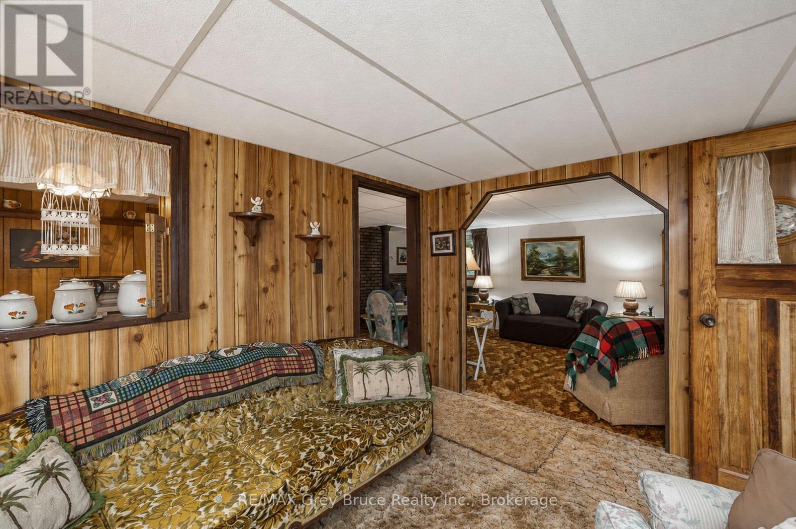 263617 SOUTHGATE ROAD - 17