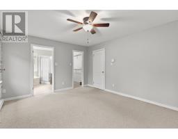 19 Baffin Drive thumbnail 12