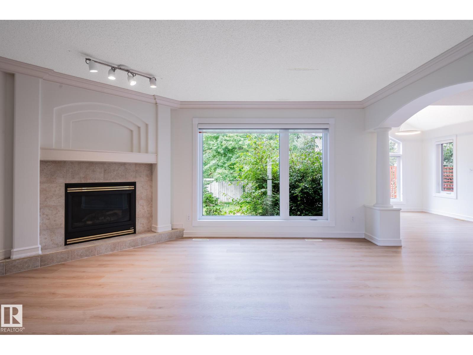 310 Livingstone CO NW - Image 13
