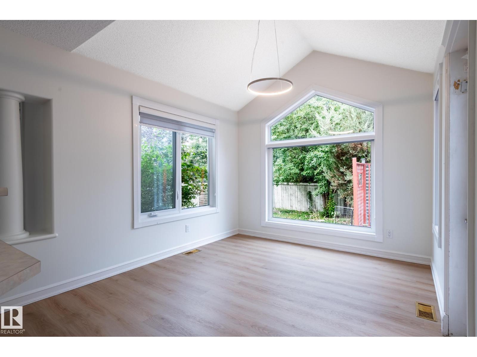 310 Livingstone CO NW - Image 18