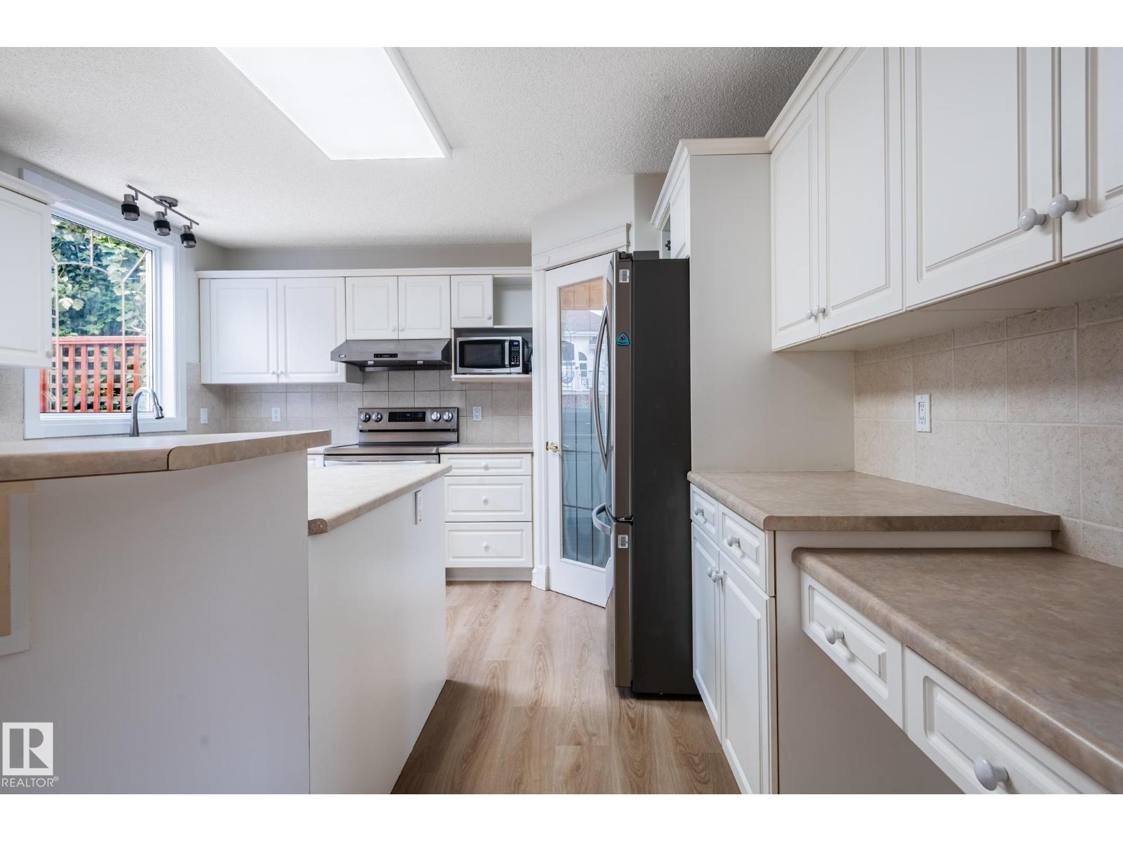 310 Livingstone CO NW - Image 23