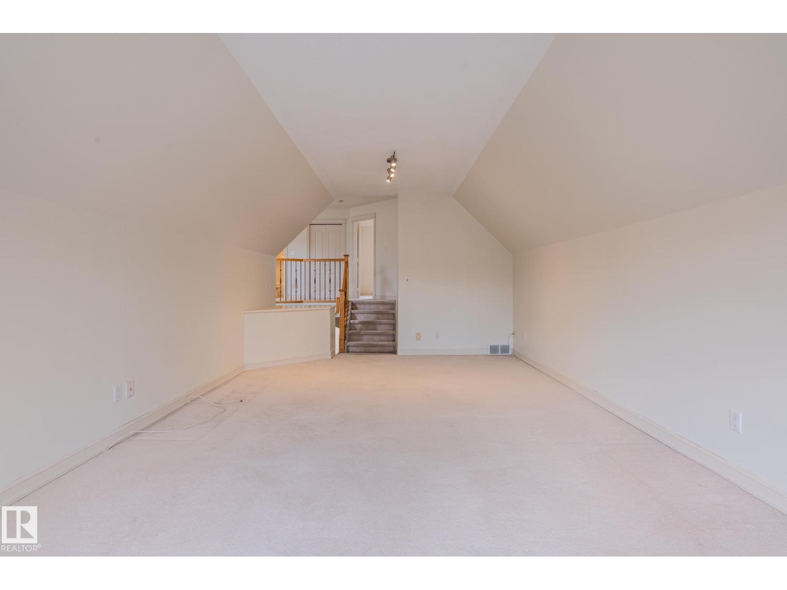310 Livingstone CO NW - Image 32