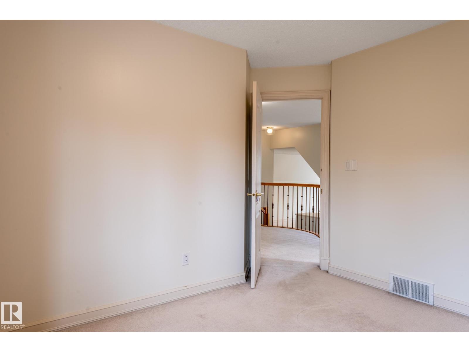 310 Livingstone CO NW - Image 38
