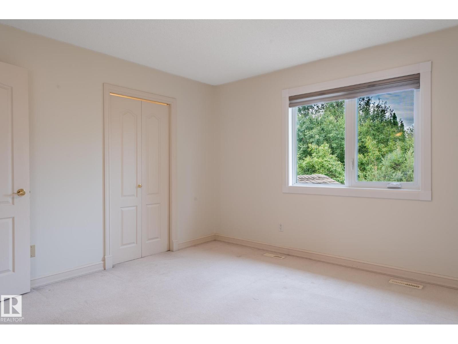 310 Livingstone CO NW - 43