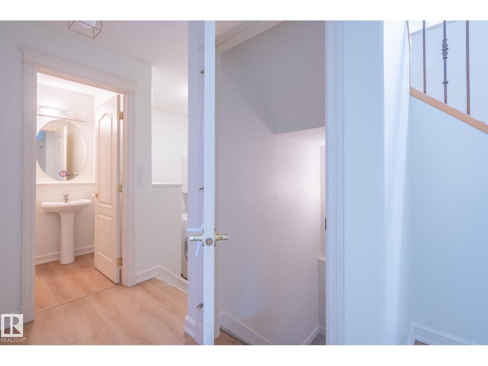 310 Livingstone CO NW - 55