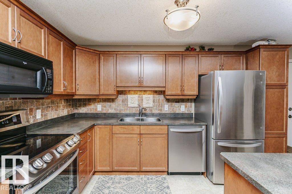 #318 78A MCKENNEY AV - 17
