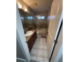 15058 72nd Avenue, Surrey, BC V3S2G2 Photo 32
