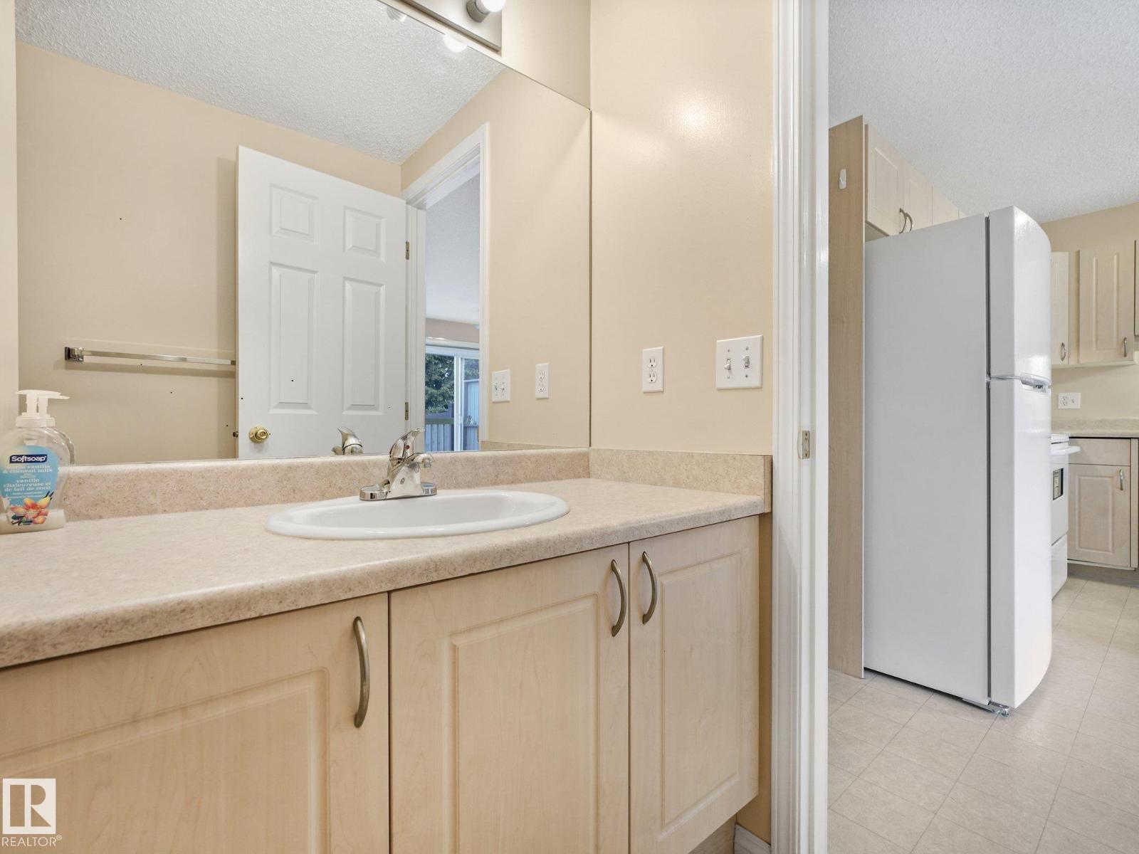 1142 Barnes Way SW - Image 15