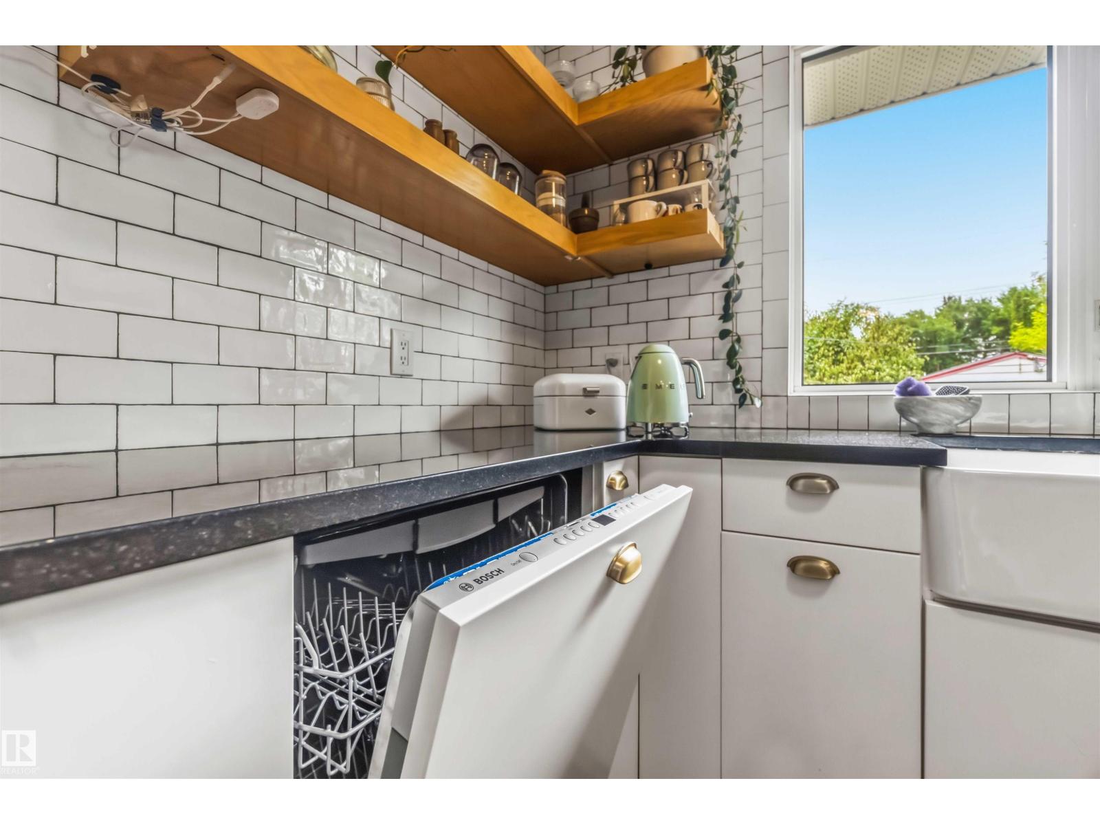 11840 ST ALBERT TR NW - 18
