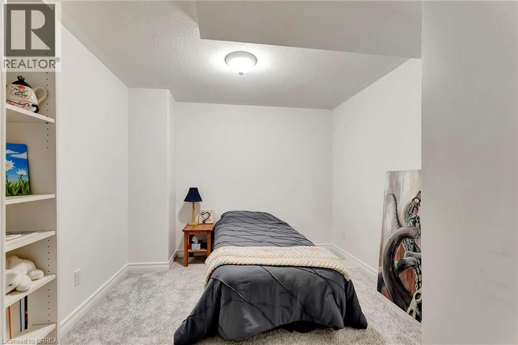 #212 111 GREY Street - 16