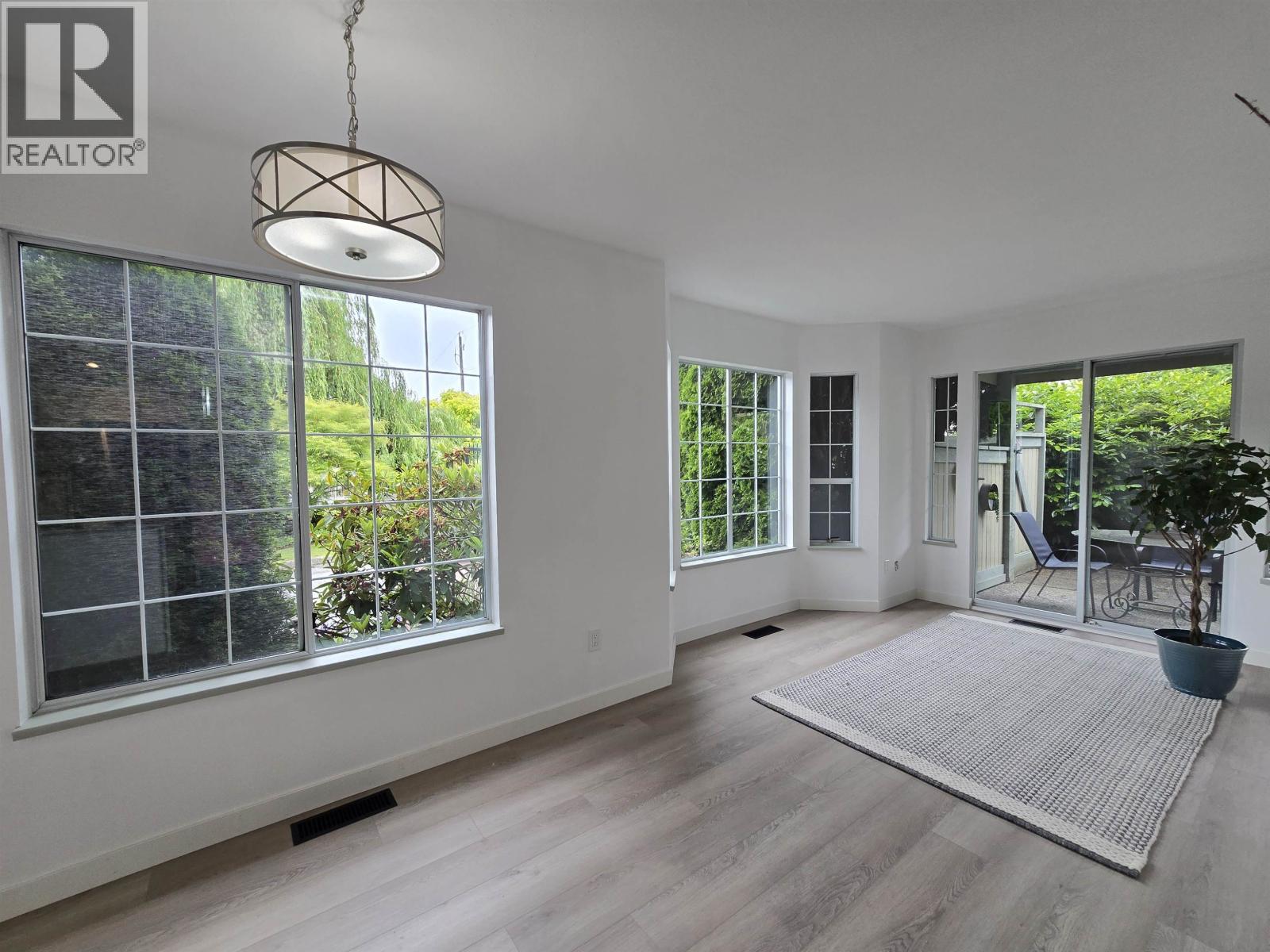 Property for sale at 31 11502 BURNETT STREET