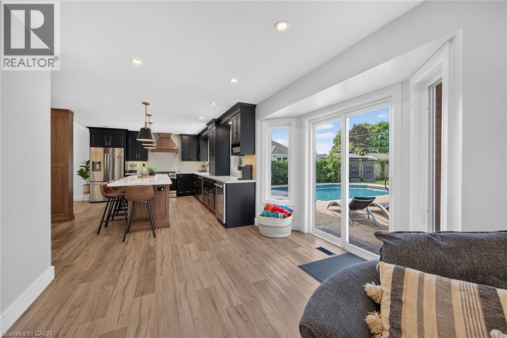 3 KINTYRE Court - Image 16