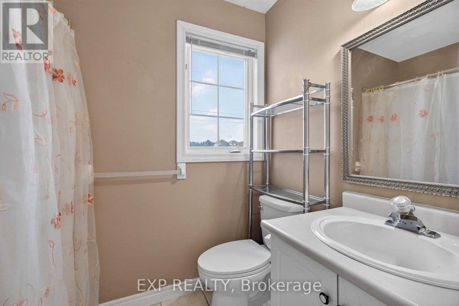 141 STARWOOD DRIVE - Image 27