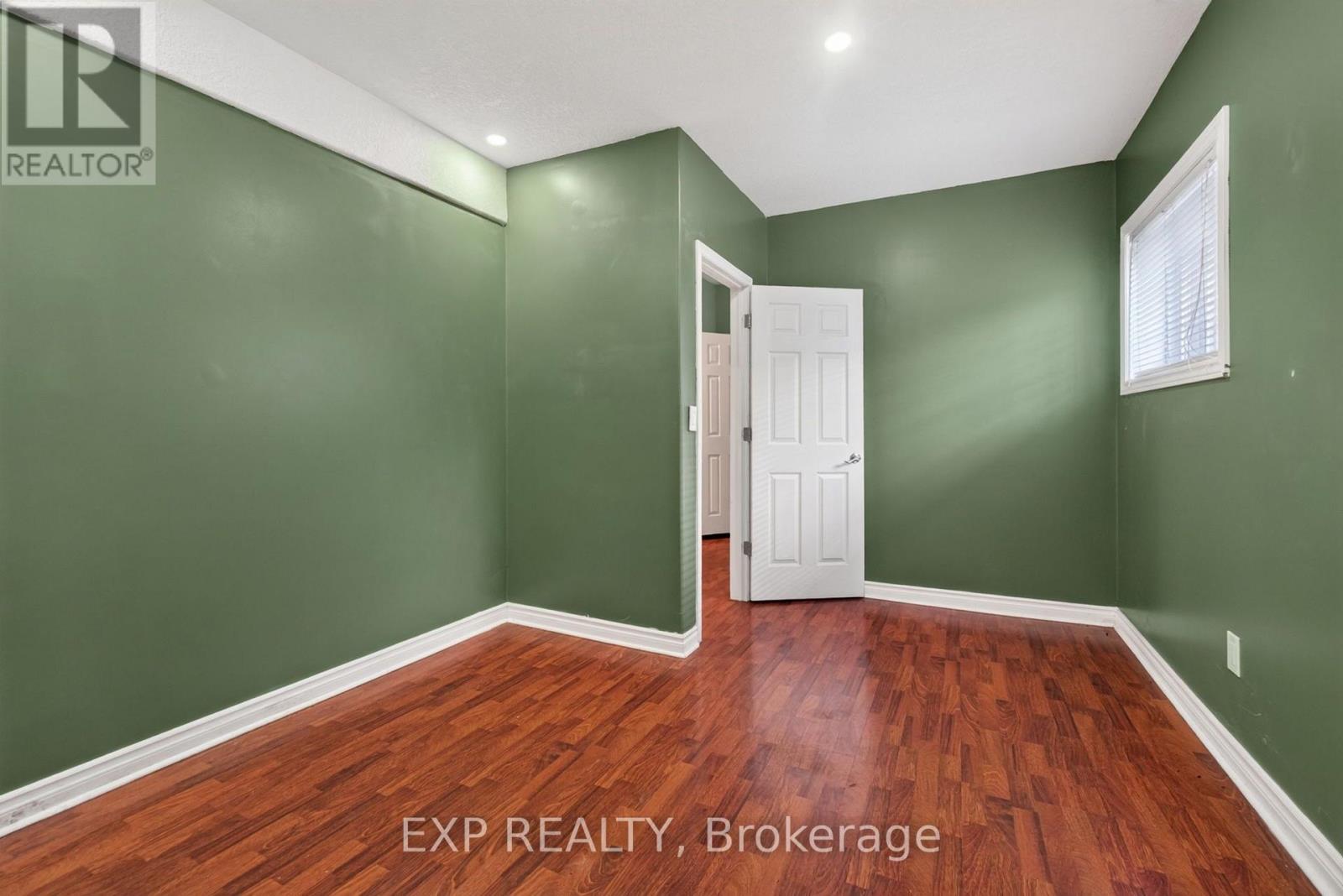 141 STARWOOD DRIVE - Image 35