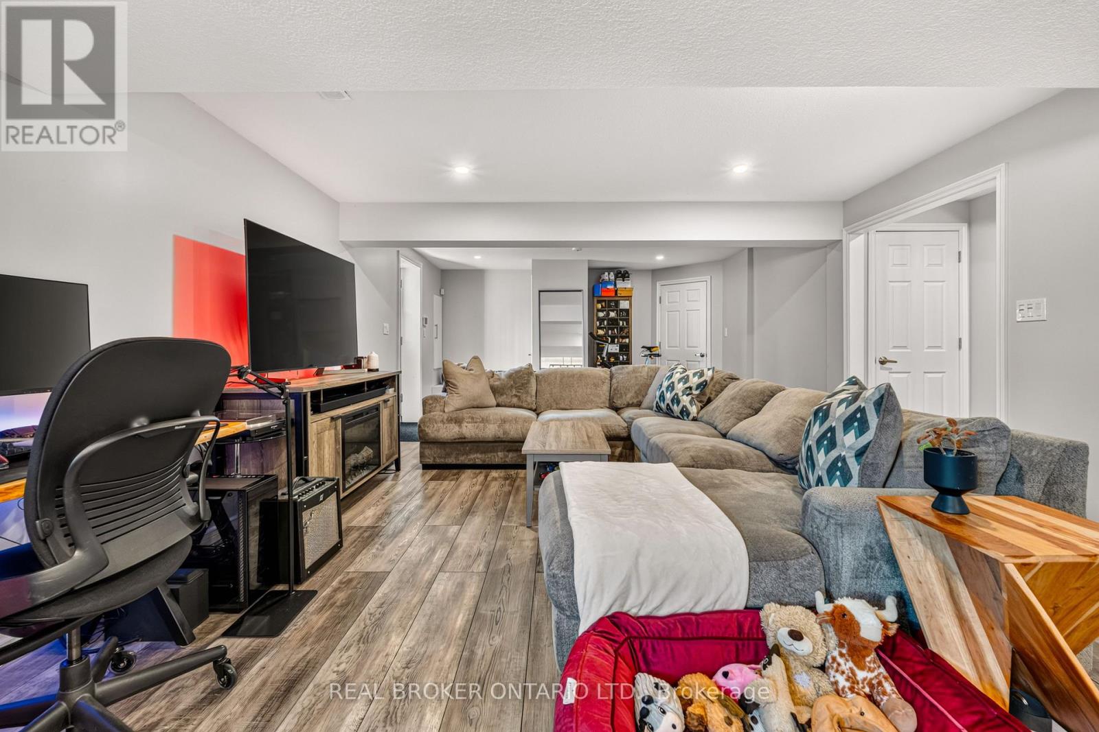 175 MAY STREET - Image 37