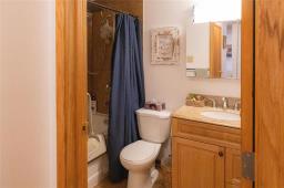102 1591 26th Street, Brandon, MB R7M2M3 Photo 8
