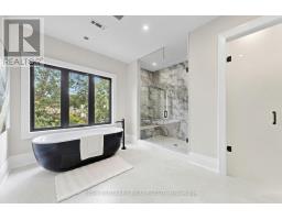 160 Lawrence Avenue, Richmond Hill, ON L4C1Z5 Photo 31