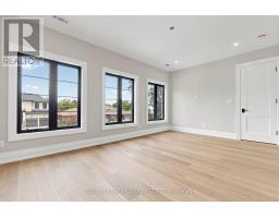 160 Lawrence Avenue, Richmond Hill, ON L4C1Z5 Photo 36