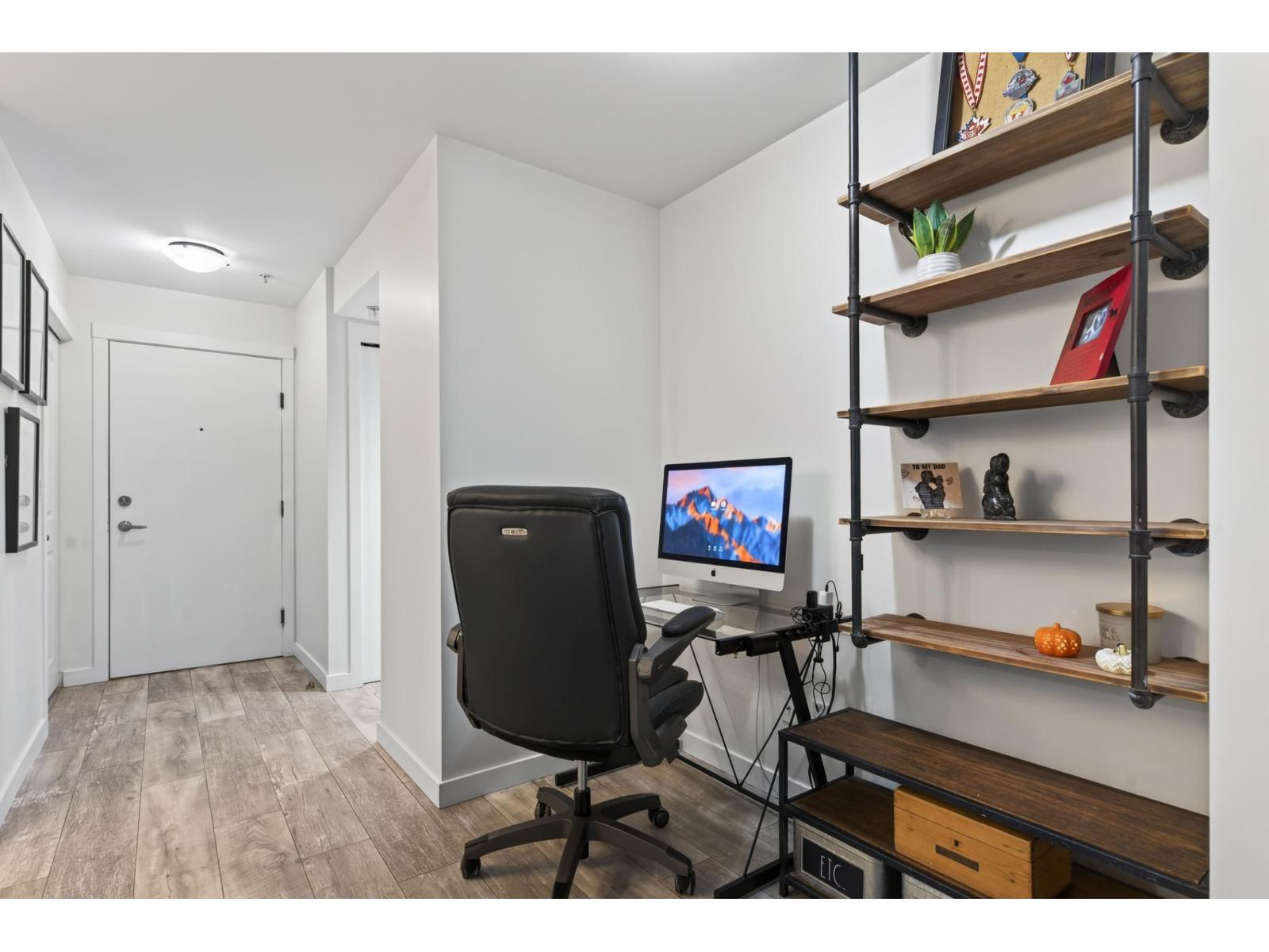 407 8717 160 STREET, Surrey