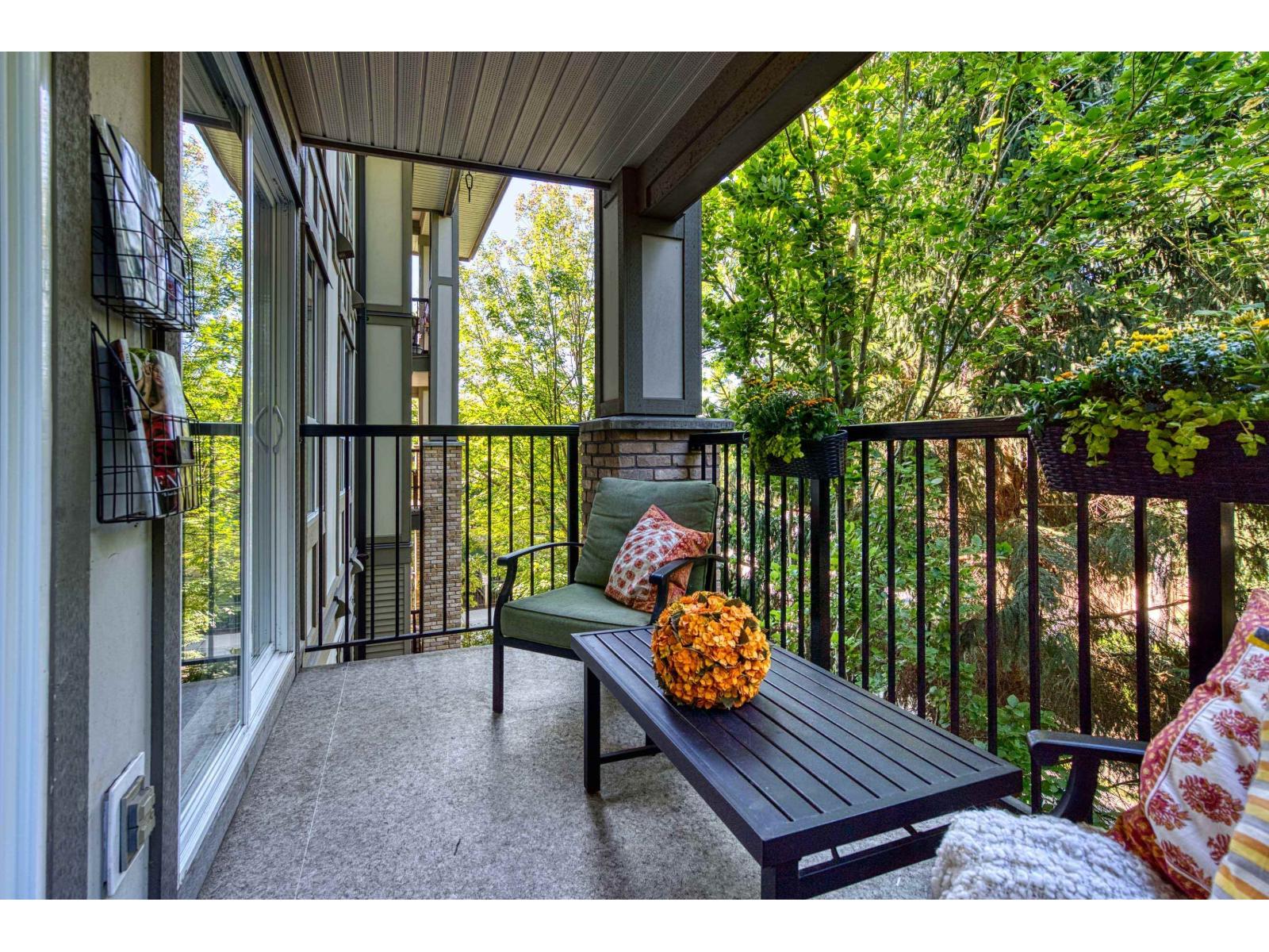 407 8717 160 STREET, Surrey