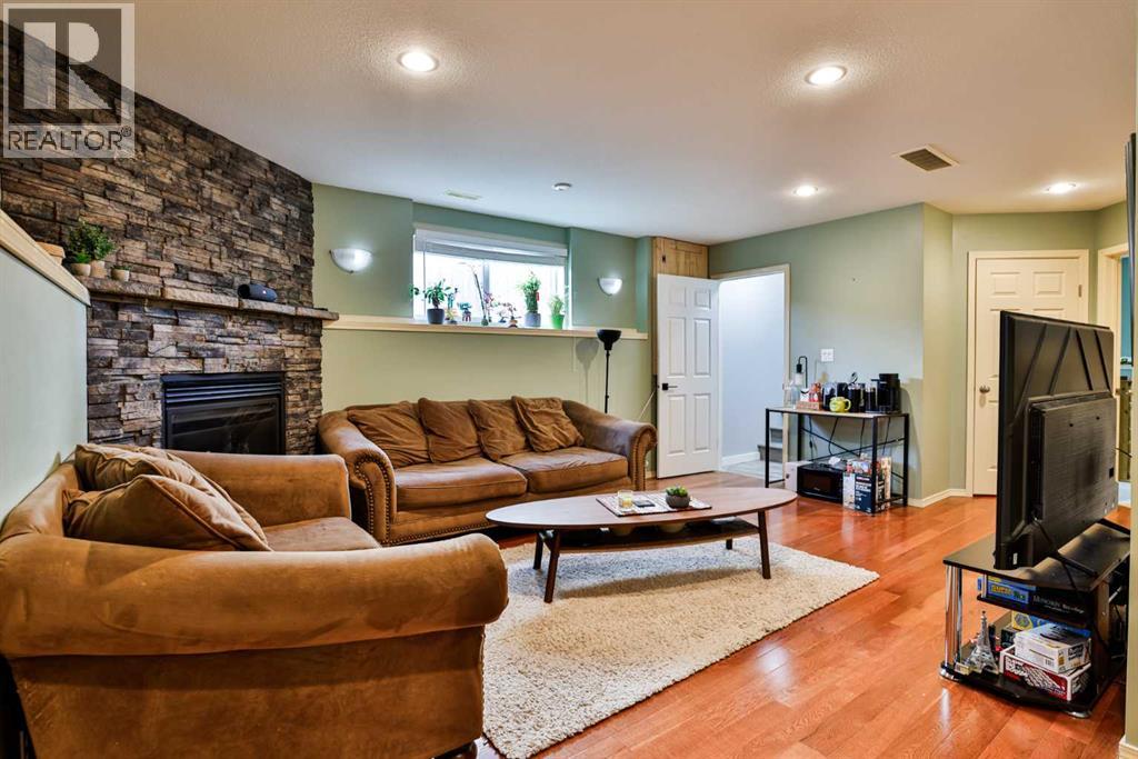 45 Mt Sundance Road W - Image 18