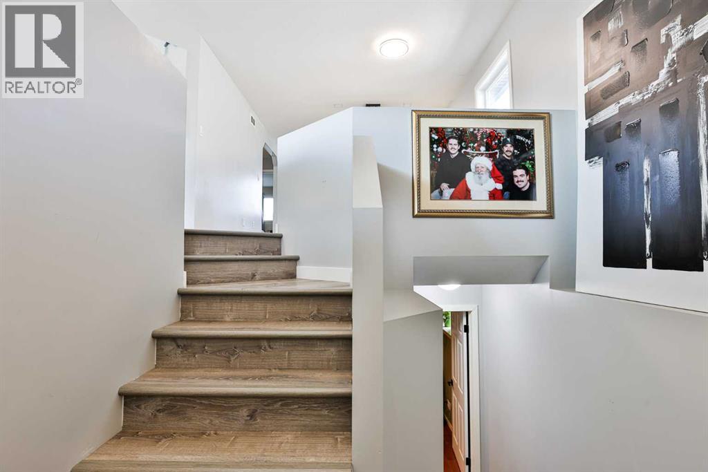 45 Mt Sundance Road W - Image 5