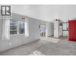 14 21163 Lougheed Highway, Maple Ridge, BC V2X2R4 Photo 9
