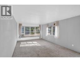 14 21163 Lougheed Highway, Maple Ridge, BC V2X2R4 Photo 7