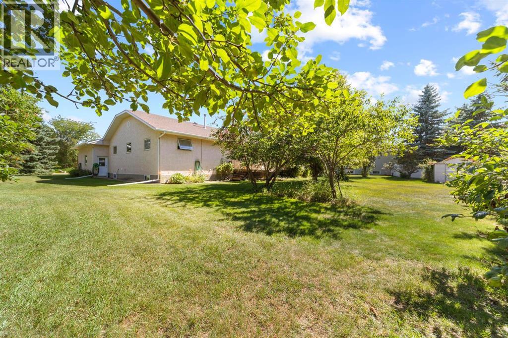 5209 57A Street - Image 33