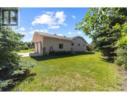 5209 57a Street, Stettler, AB T0C2L1 Photo 37
