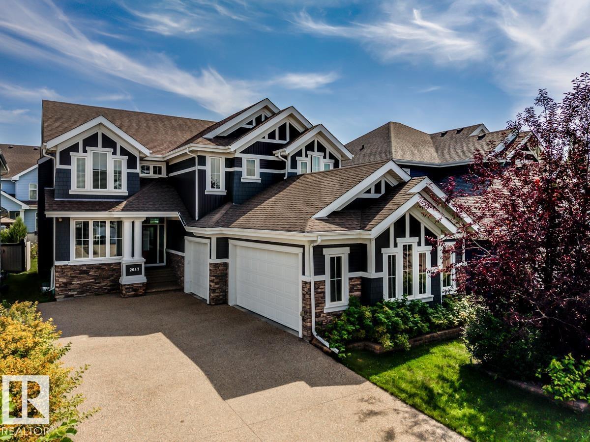 2047 90 ST SW - 1