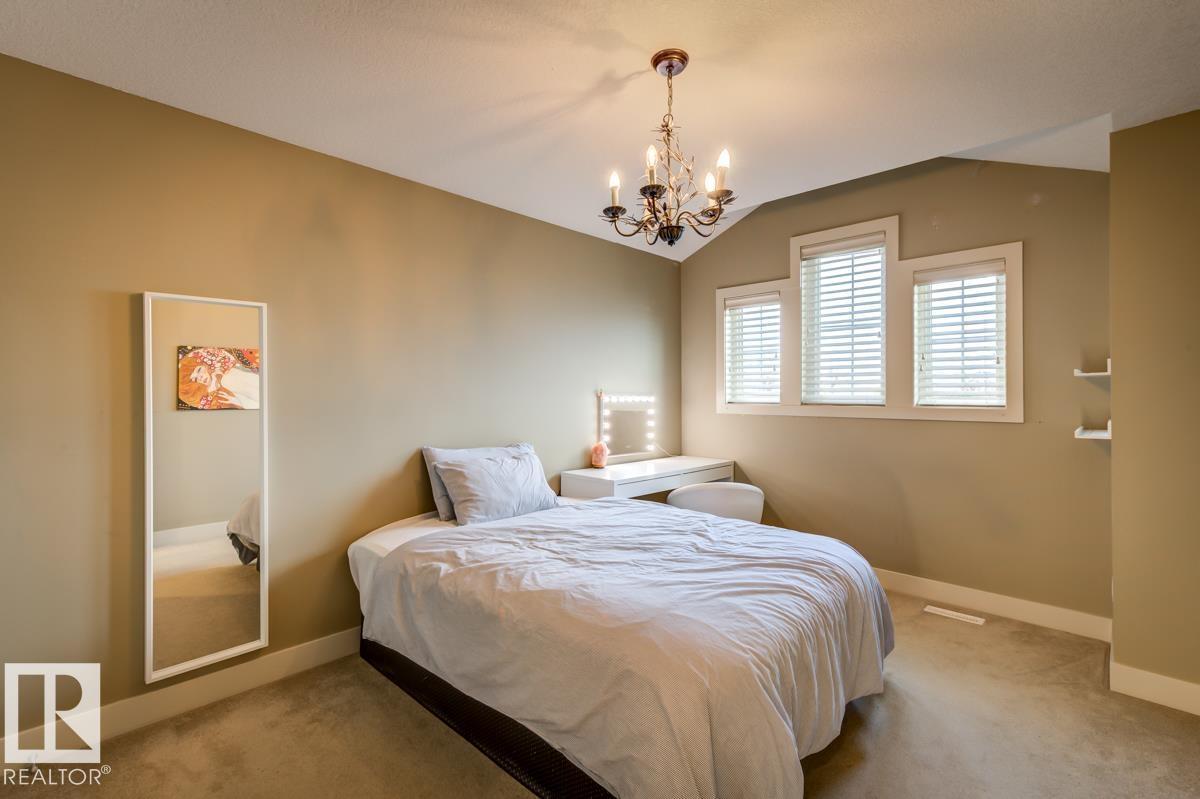 2047 90 ST SW - 37