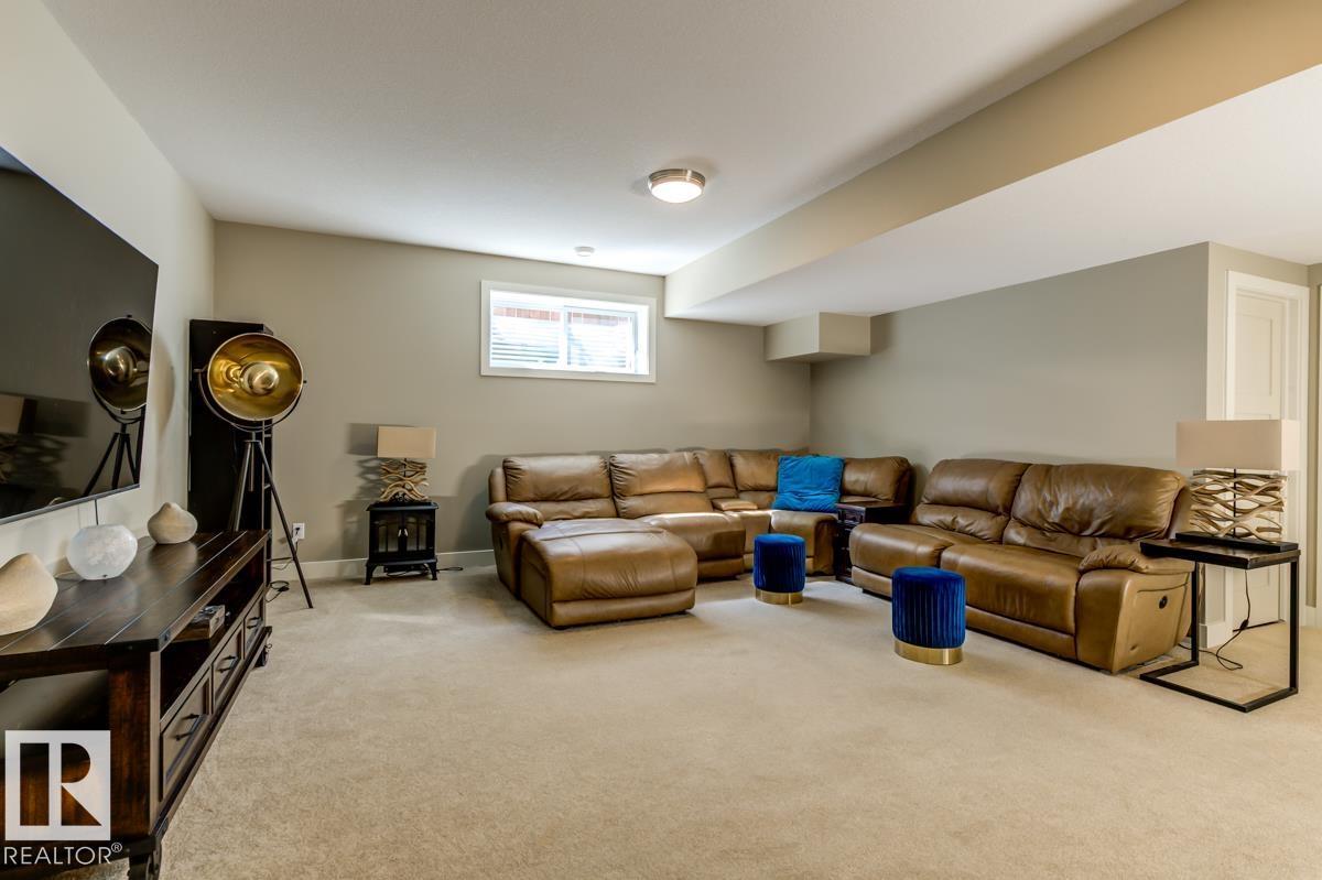 2047 90 ST SW - 61