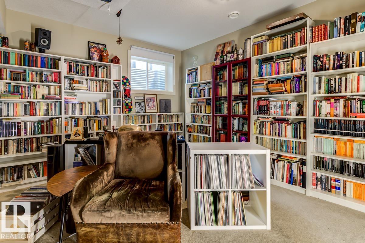 2047 90 ST SW - 62
