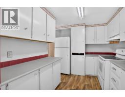 14 21163 Lougheed Highway, Maple Ridge, BC V2X2R4 Photo 12