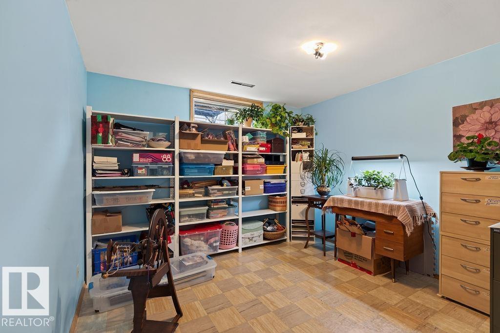 3824 114 AV NW - 23