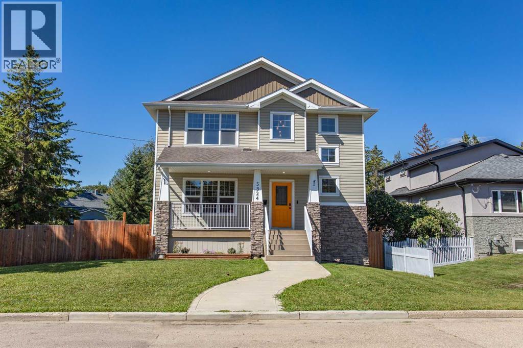 5324 44 Avenue - 2