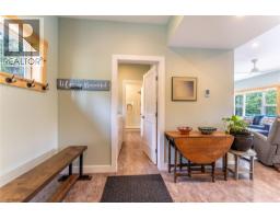 16328 Wadds Road, Crawford Bay, BC V0B1E0 Photo 18
