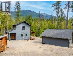 Laundry room - 16328 Wadds Road, Crawford Bay, BC V0B1E0 Photo 7
