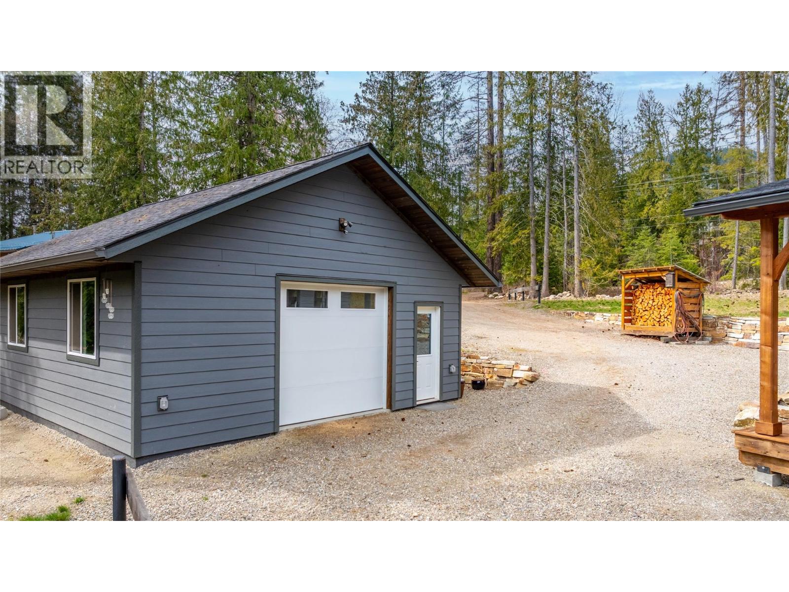 16328 wadds Road, Crawford Bay