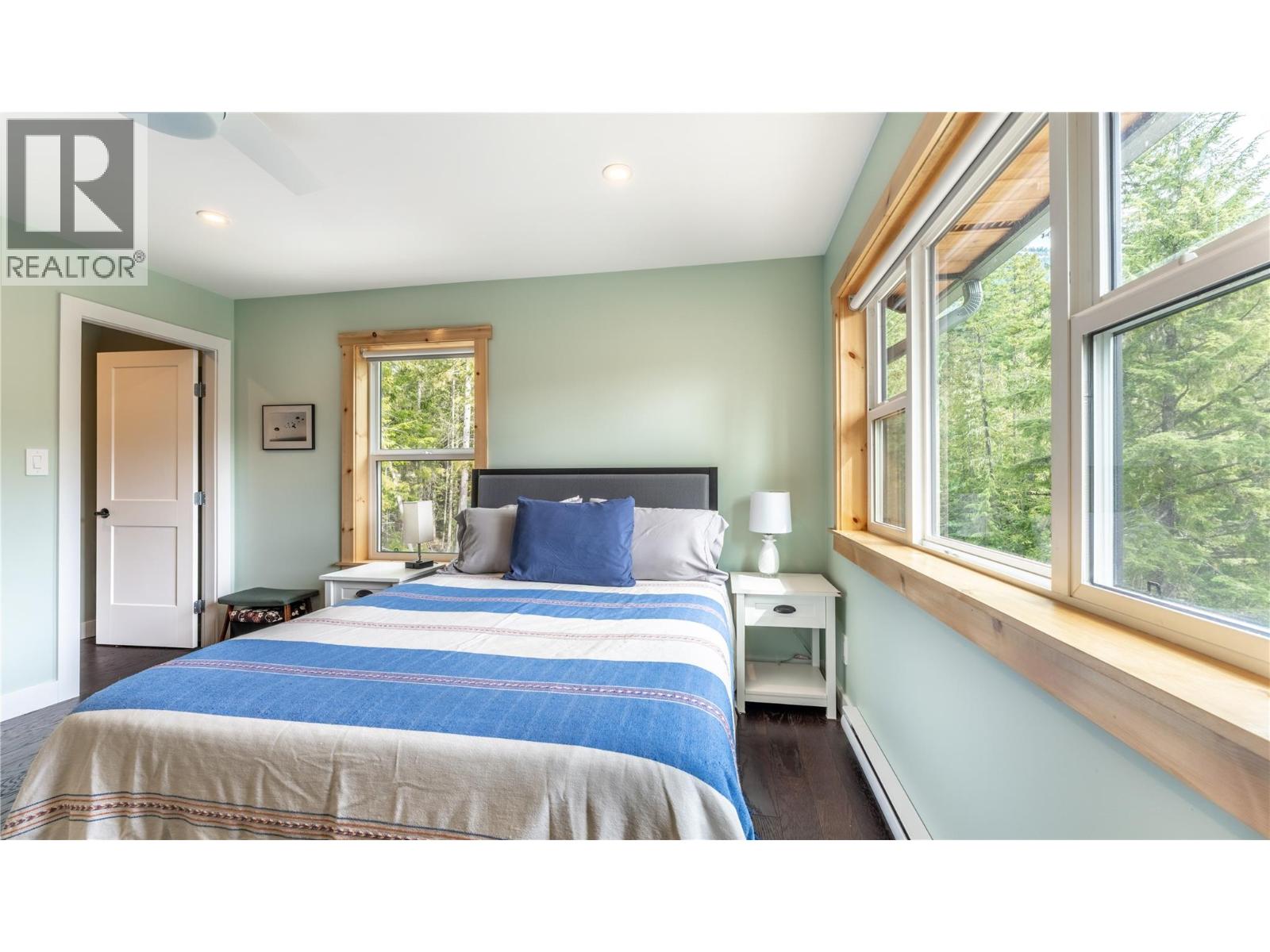 16328 wadds Road, Crawford Bay