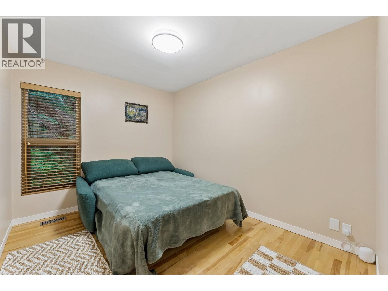 550 VENTURA CRESCENT, North Vancouver