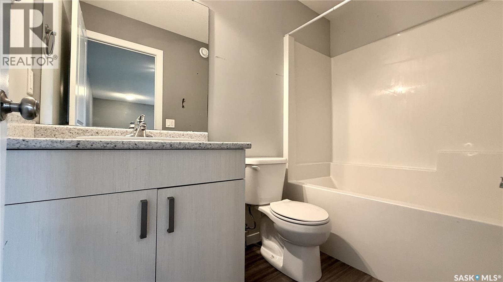215 V AVENUE N - 8