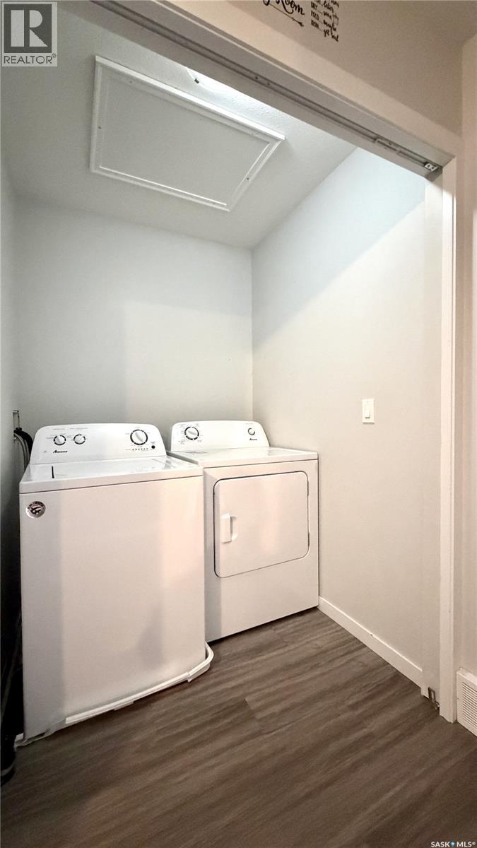 215 V AVENUE N - 9