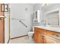 308 115 Keevil Crescent, Saskatoon, SK S7N4P2 Photo 12