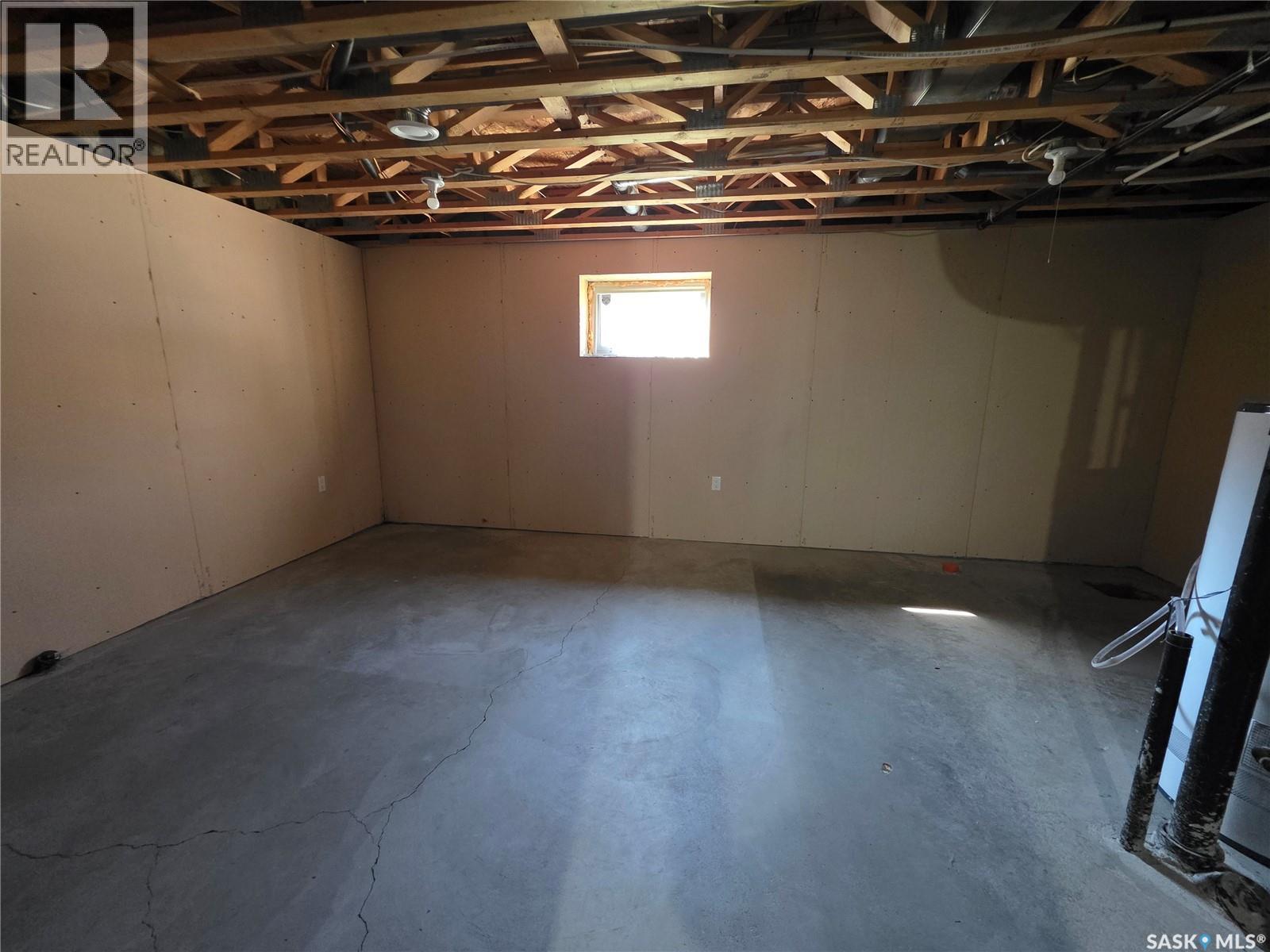 610 Eva STREET - Image 31