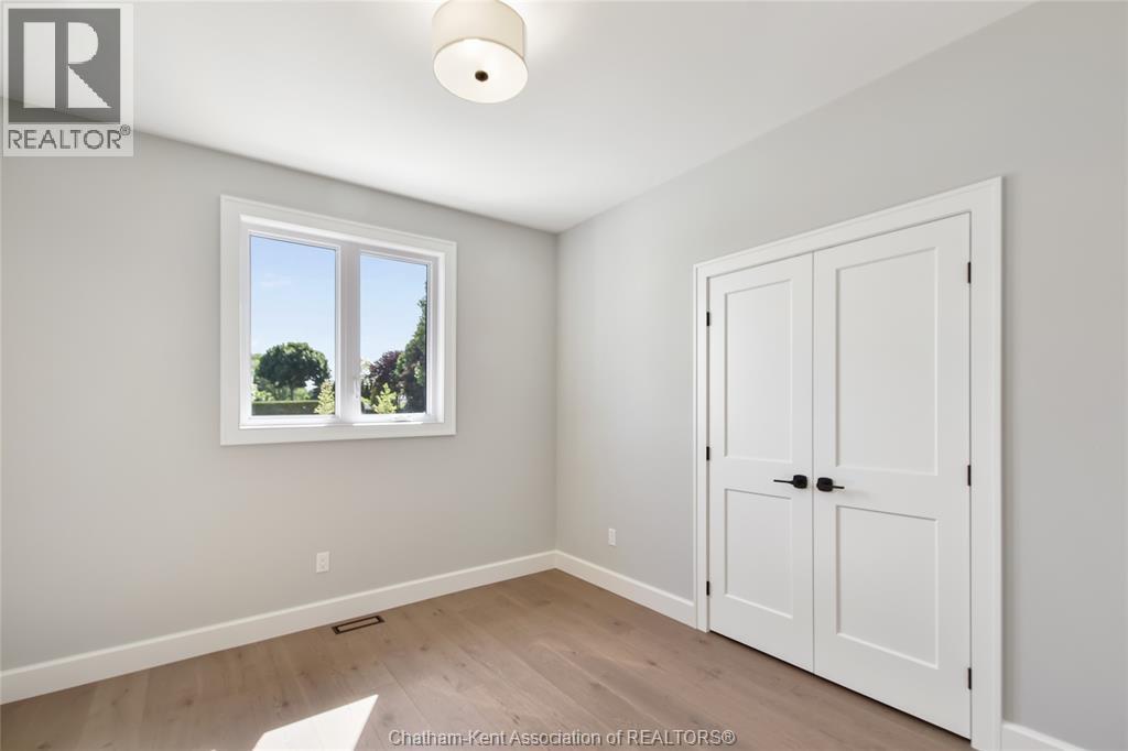 67 Rosewood CRESCENT - 25