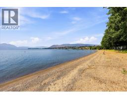 14 2095 Boucherie Road, West Kelowna