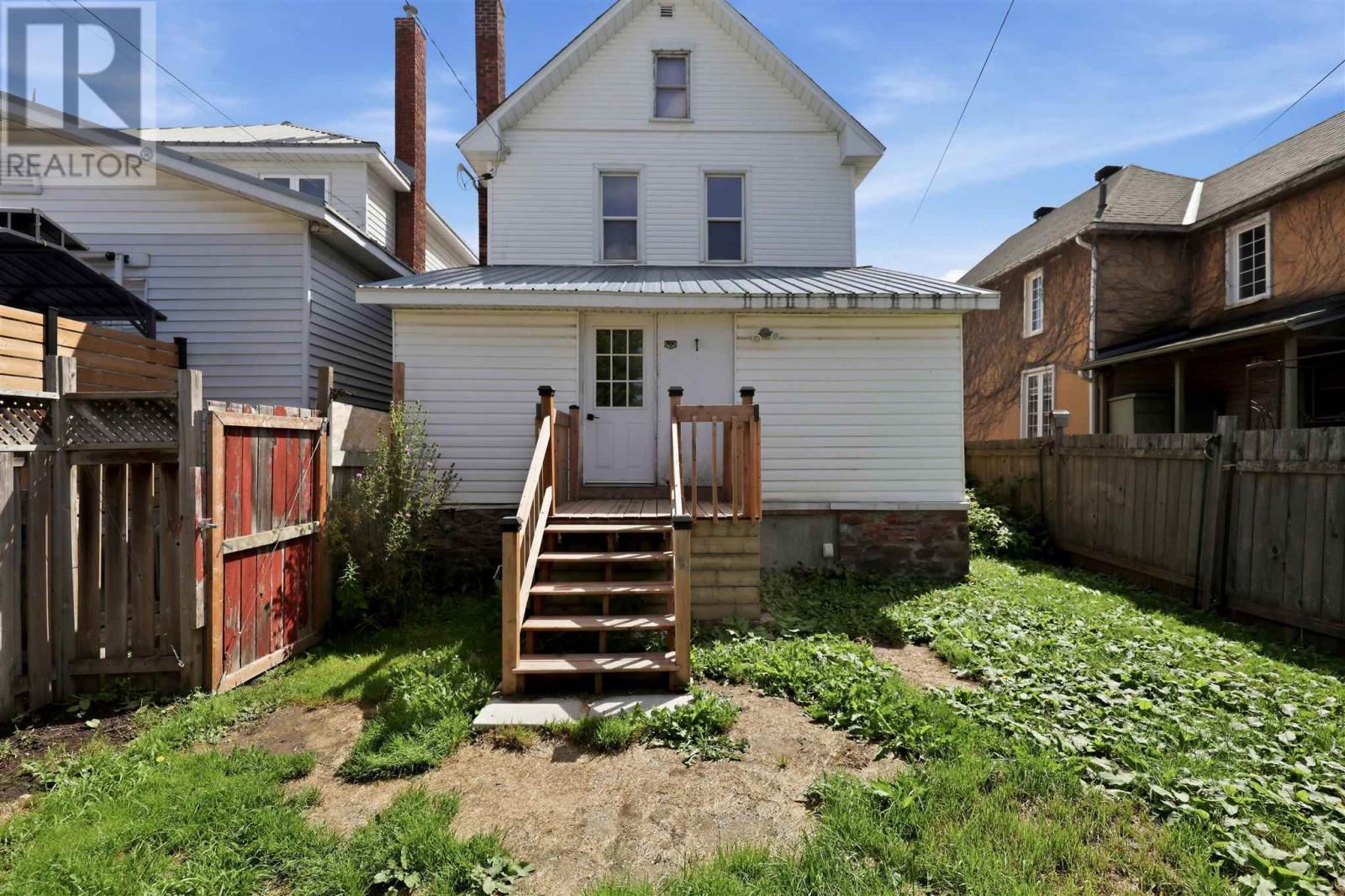 233 Gloucester ST - Image 36